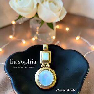 LIA SOPHIA Vintage Gold And Abalone Pendant TIMELESS CHIC!